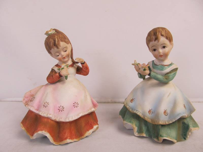 lot 109 image: 2 Vintage Signed LEFTON Girl Figurines