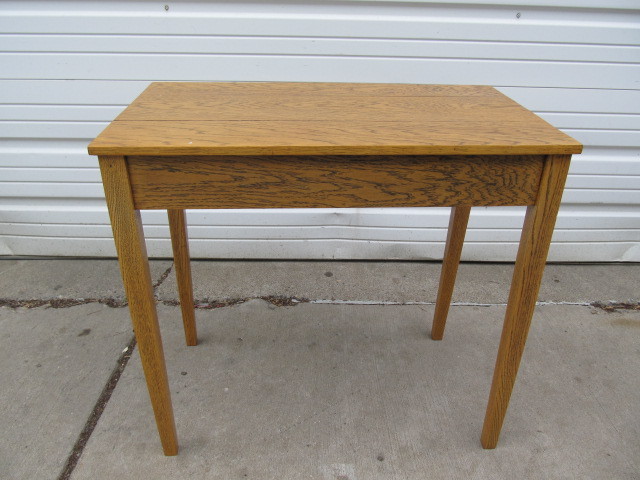 lot 139 image: Vintage Solid Oak FarmhouseKitchen Table