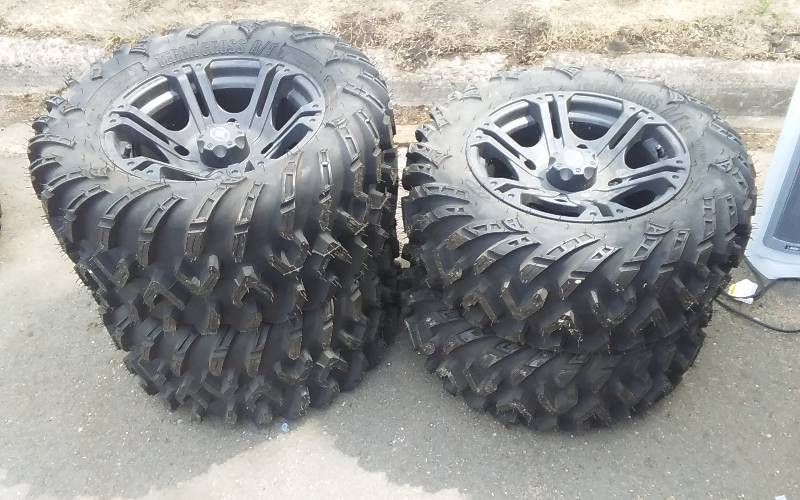 Set Of 4 ITP Tires On Polaris Rims