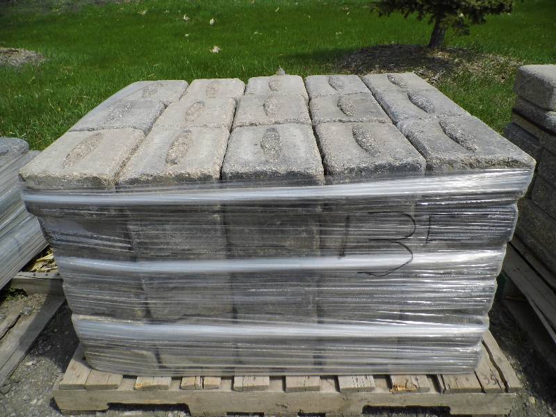 Barkman Wide Stackstone Coping