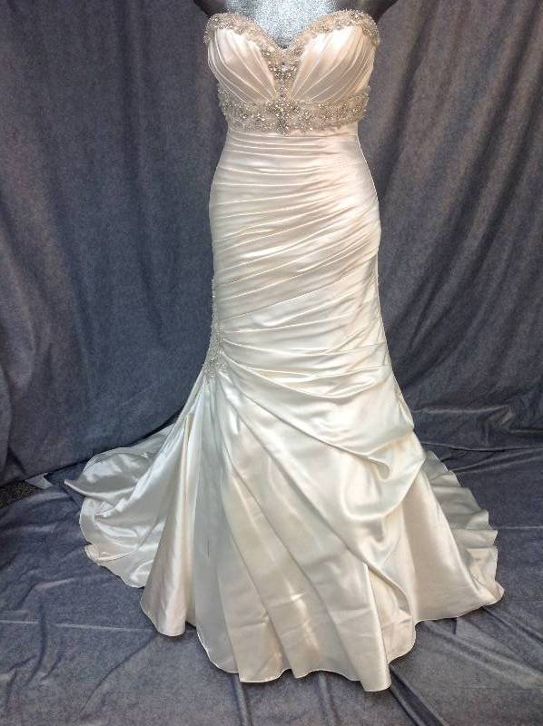 Wedding Gown Size 6 Bridal Store Closeout K Bid