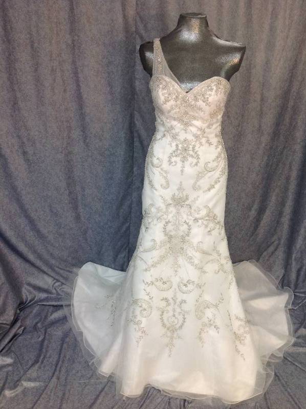 Wedding Gown Size 6