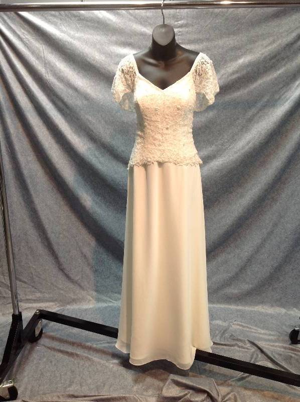 Informal Bridal Or Mothers     Size  Large