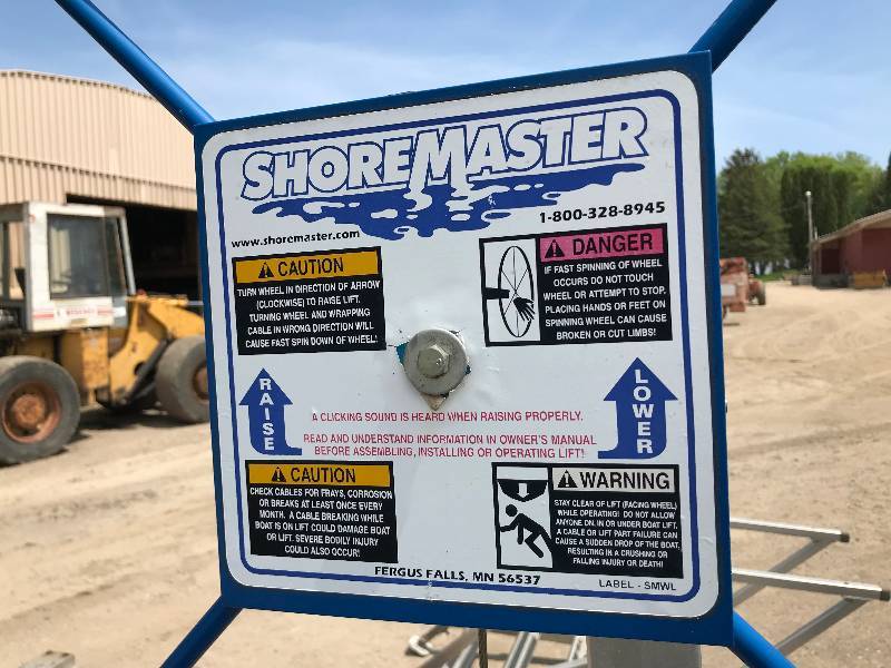 lot 153 image: Shoremaster Jetski Lift