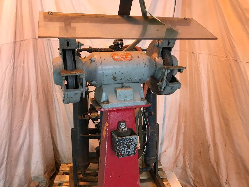 lot 237 image: Bench Grinder