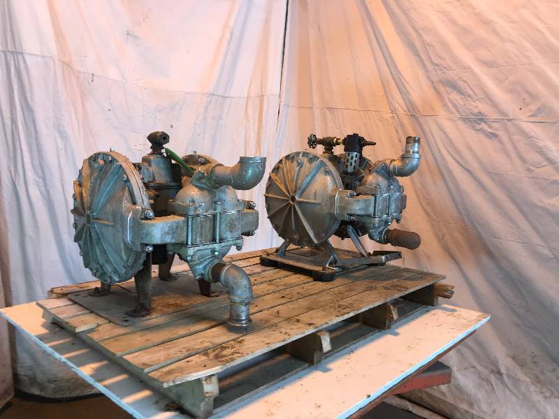 lot 243 image: Diaphragm pump