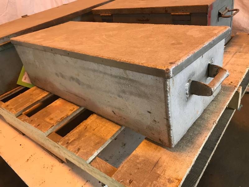 lot 298 image: Aluminum Parts bin