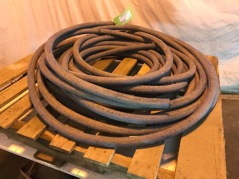 lot 306 image: 78 Hose