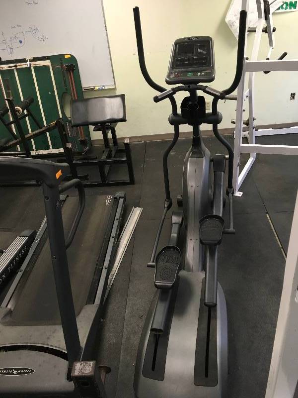VISION FITNESS ELLIPTICAL EXERCISE MACHINE, MODEL HRTX6600