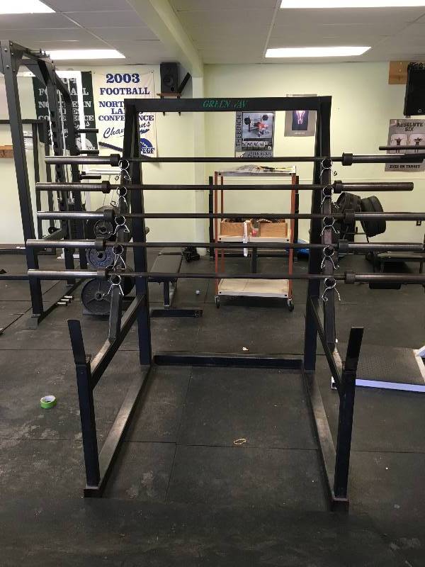 WEIGHT BAR RACK