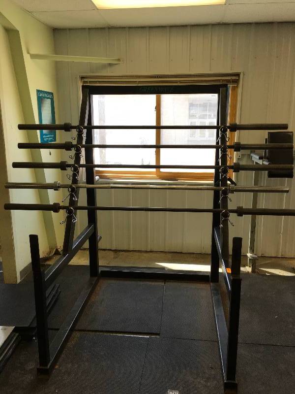 WEIGHT BAR RACK