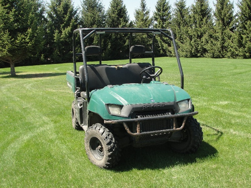 lot 5 image: 2004 POLARIS RANGER 4x4