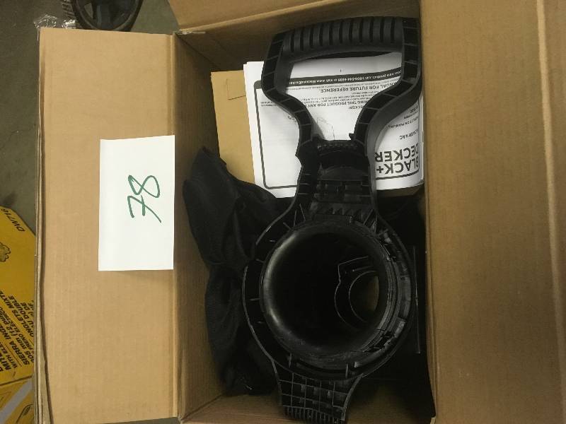 Black  decker amp high performance lower vaccum in good condition