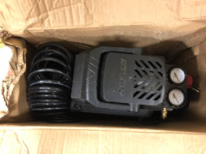 Husky 2 gal Oil Free Air Compressor in very good condition