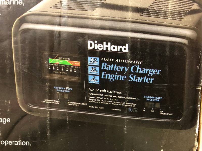 DieHard Automatic Battery ChargerEngine Starter 10250 amps in very good condition