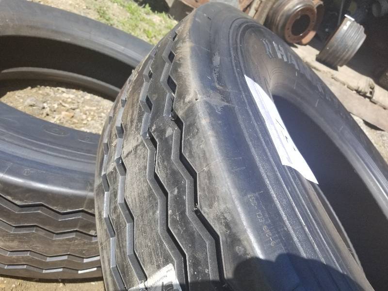 Lot of (2) Hankook Recap Tires, 28575R24.5 (Never Mounted)