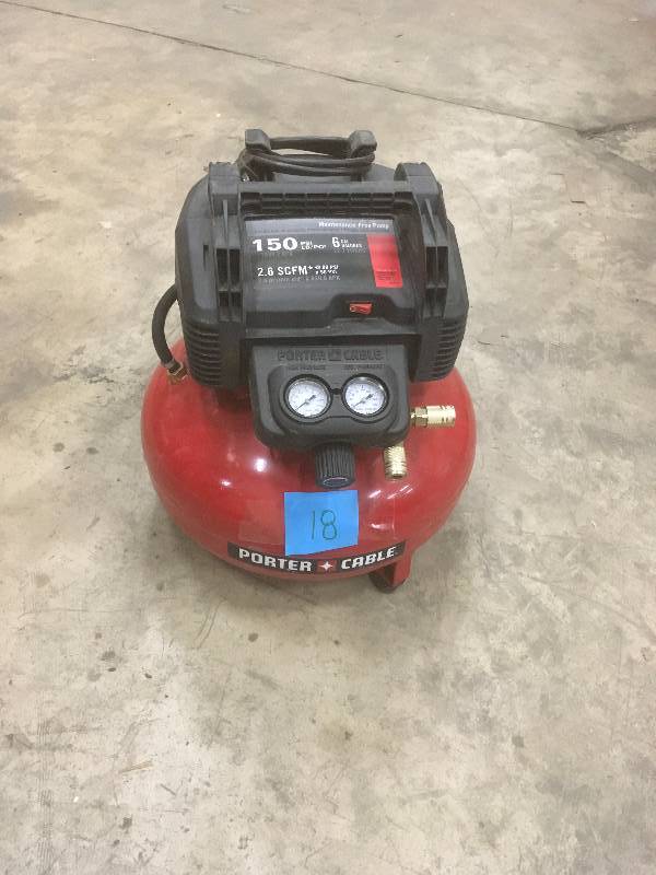 lot 18 image: Porter Cable 6 Gal Air Compressor used in like new condition