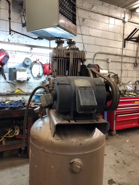 Quincy Model Q6737 3 Phase Air Compressor