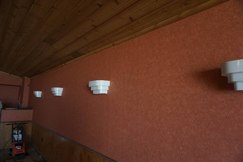 lot 31 image: 12 -  Plastic Wall Mount Light Fixtures