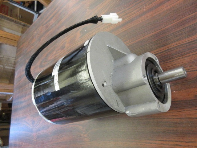 lot 118 image: DC 1 HP MOTOR 200 RPM