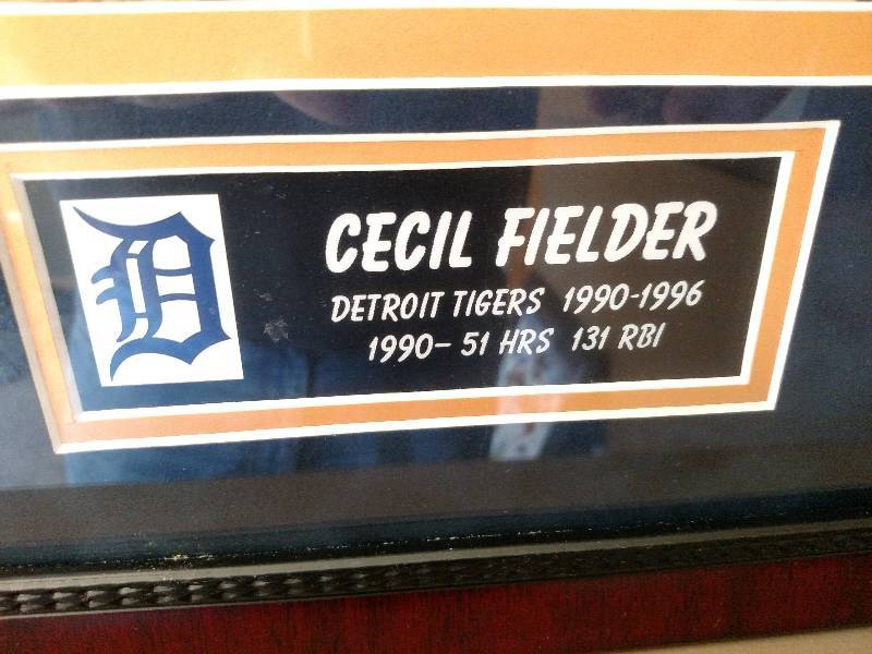 Cecil Fielder Autographed Photo...
