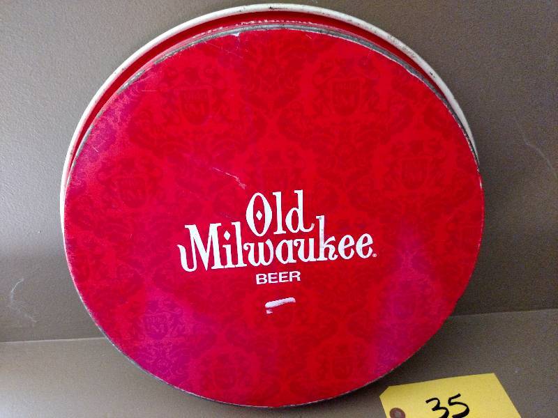 Vintage Old Milwaukee Tray...