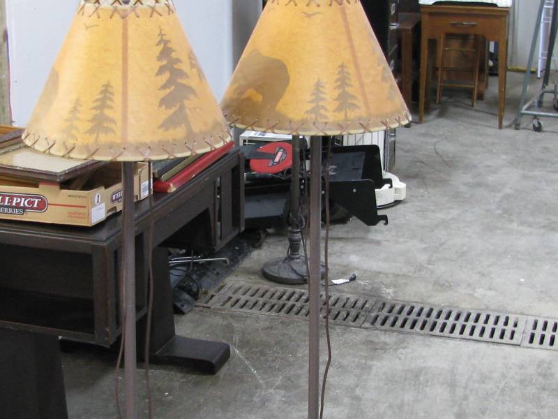 lot 13 image: Floor Lamps