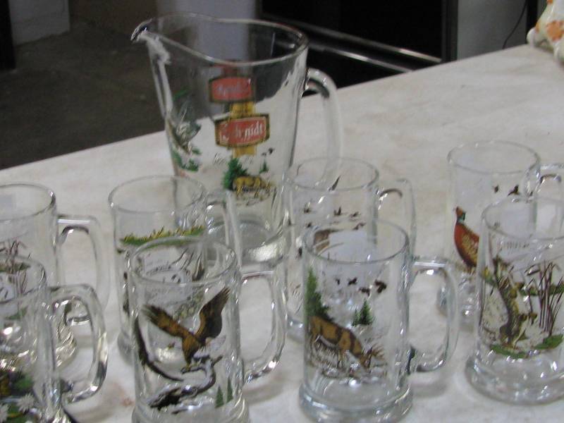 lot 30 image: Schmidt Beer