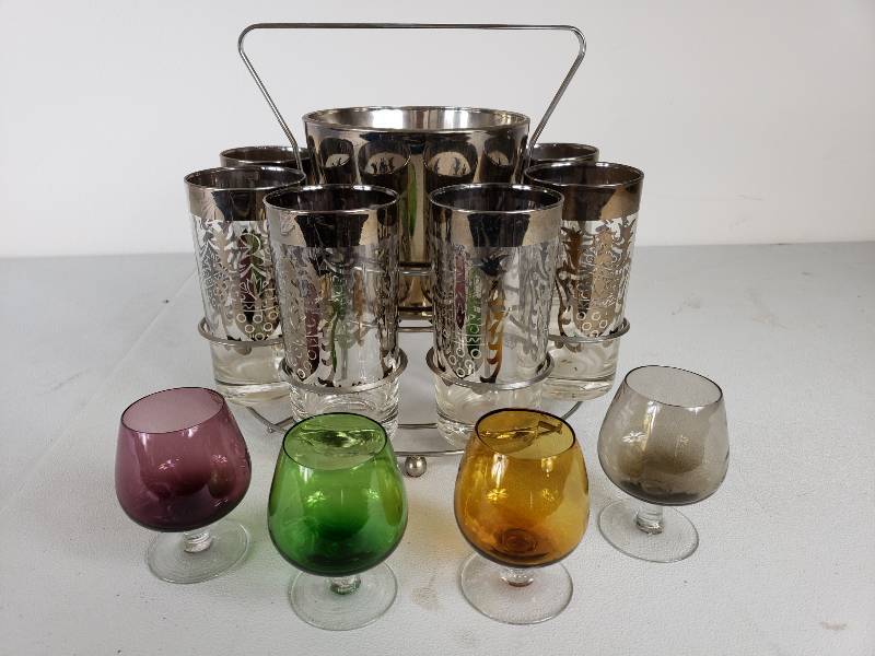 lot 36 image: Vintage Barware Set & Colored Cordials