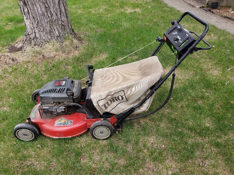 lot 55 image: Toro GTS5 Self-Propelled Lawn Mower