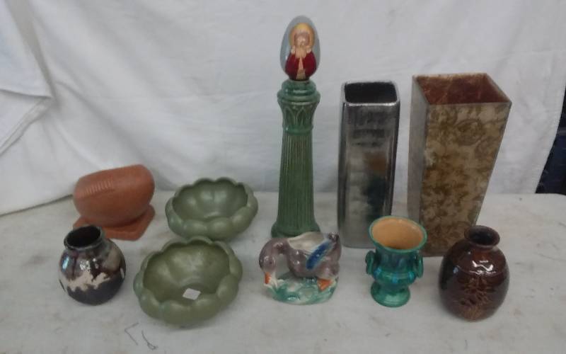 lot 12 image: Vintage Pottery, Hand Crafted Originals