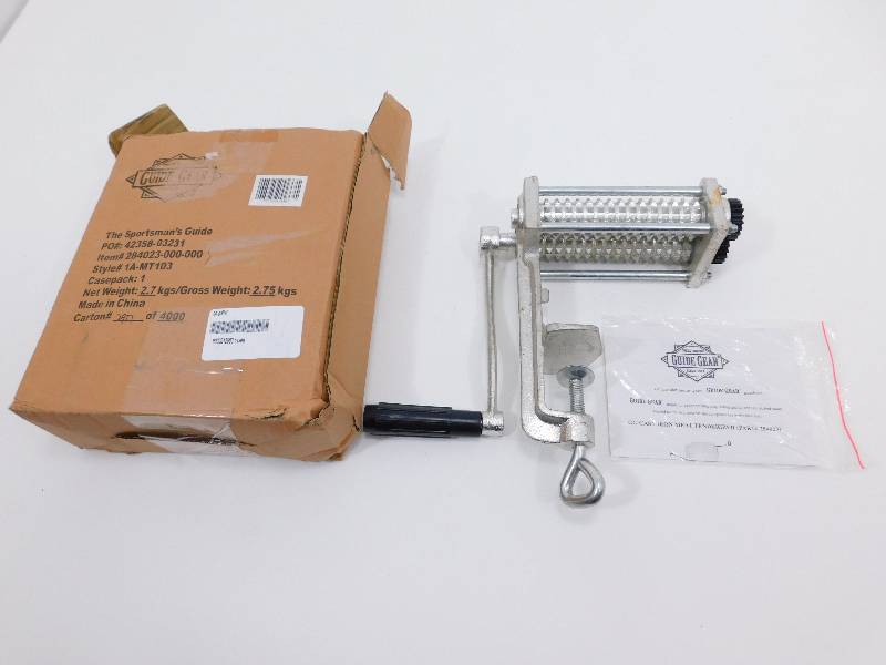 lot 40 image: Guide Gear Meat Tenderizer