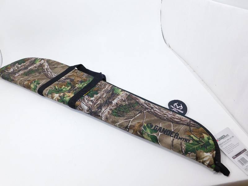lot 56 image: Gander MTN Gun Case  GMTN Softex 46 Camo Gun Case