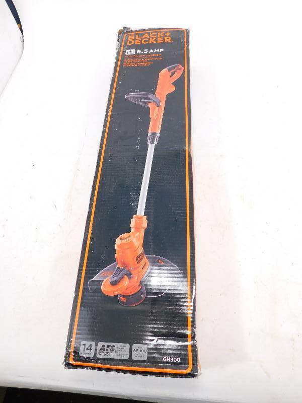 lot 1 image: 6.5 Amp 14 in. TrimmerEdger