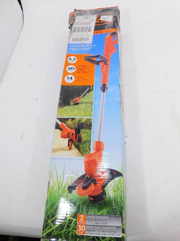 lot 2 image: 6.5 Amp 14 in. TrimmerEdger