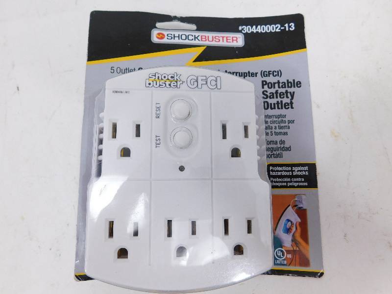 lot 13 image: Schockbuster 5 Outlet Ground Fault Circuit Interrupter