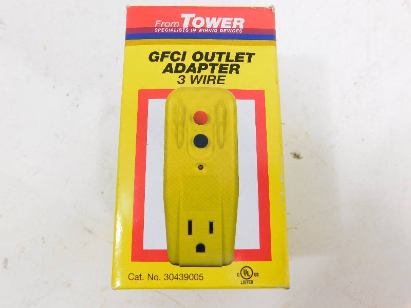 lot 19 image: Tower GFCI Outlet Adapter