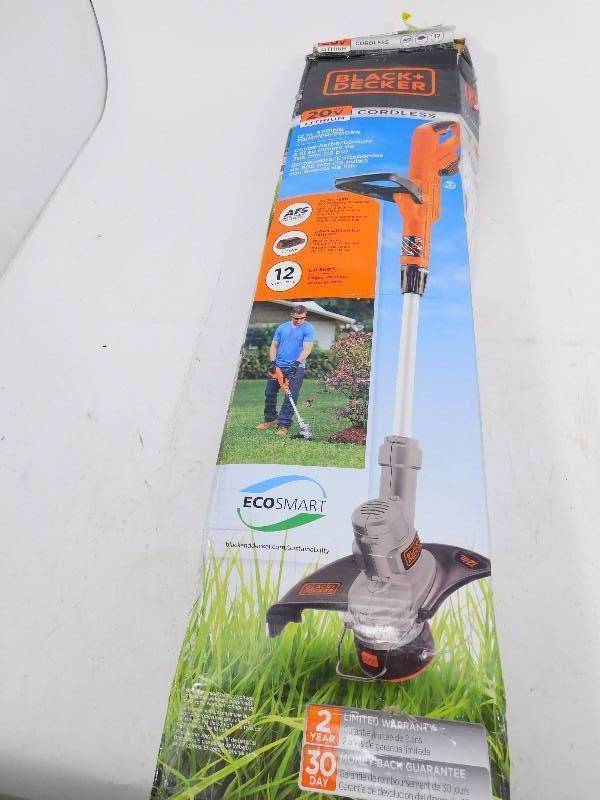 lot 6 image: 20V MAX Lithium 12 in. TrimmerEdger
