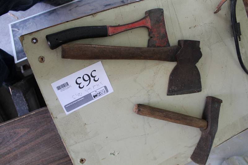 lot 363 image: Lot of (3) Hatchets