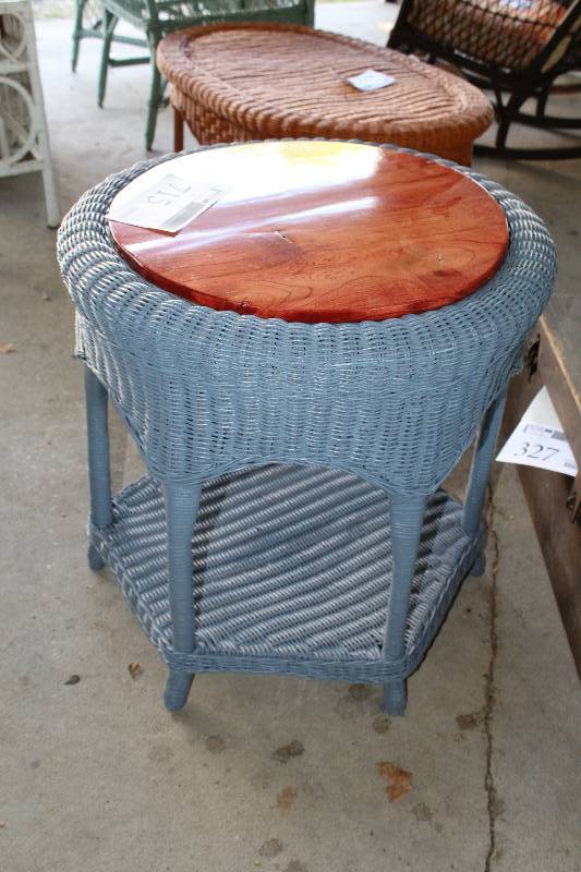 lot 715 image: Wood Top Wicker End Table