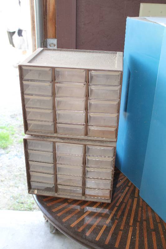 lot 719 image: Lot of (2) 15-bin Parts Organizers
