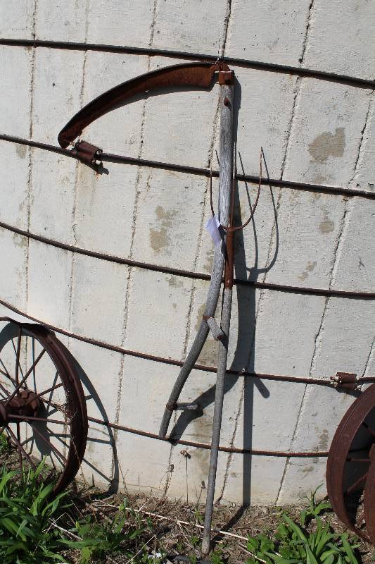 lot 389 image: Lot of (2) Farm Tools - Sickle, Pitchfork