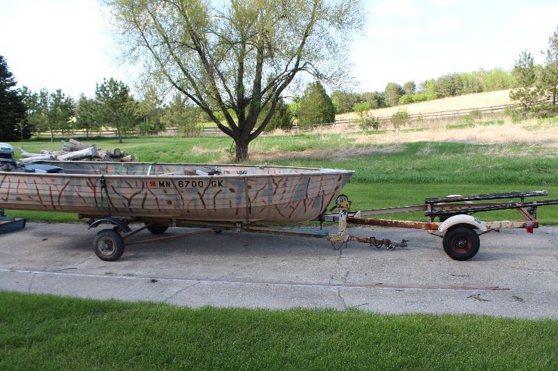 lot 301 image: 1979 Crestliner 16ft. Camo Fishing Boat w Envirude 15 Motor,  With Trailers