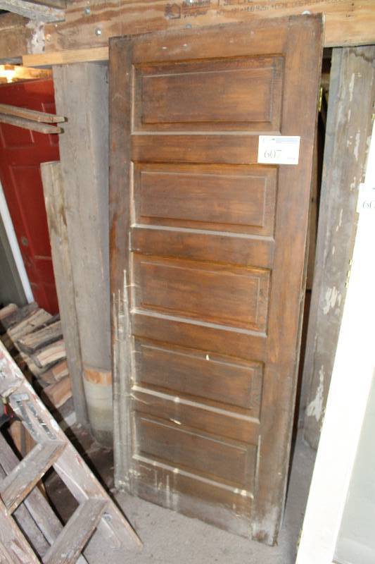 lot 607 image: Lot of (2) Doors