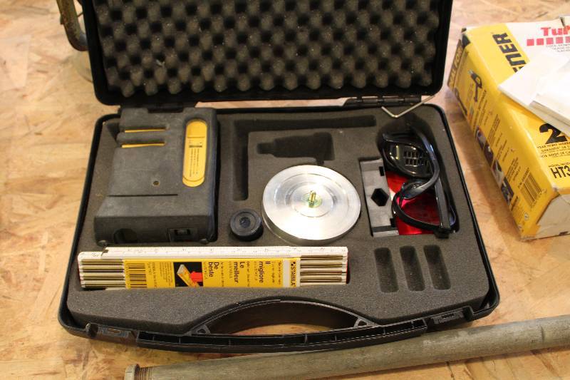 lot 473 image: Stabila Self Leveling Laser w Case