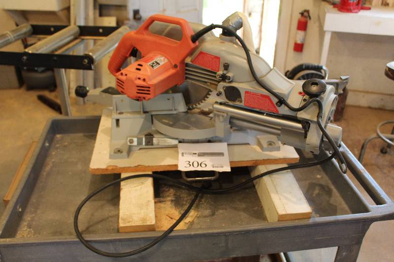 lot 306 image: Milwaukee Tools 10in. Magnum Slide Compound Miter Saw