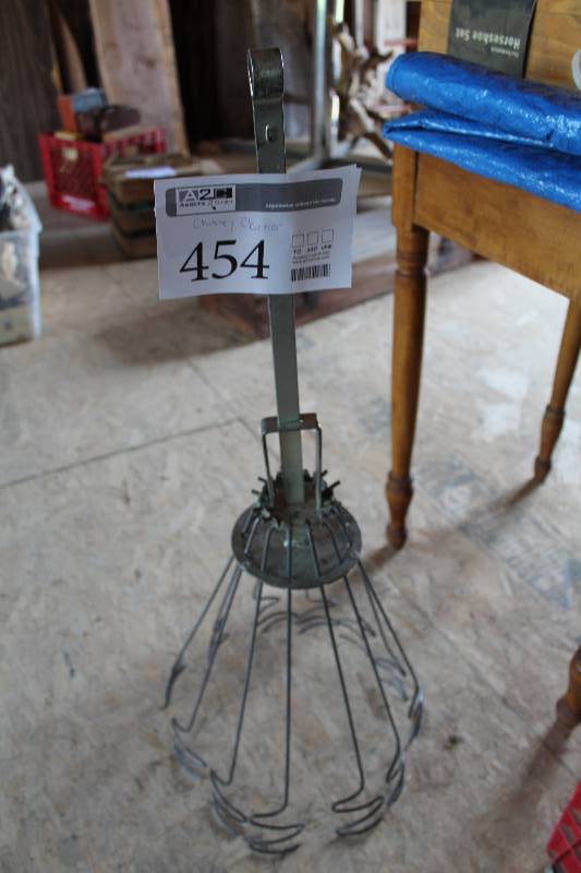 lot 454 image: Chimney Cleaner