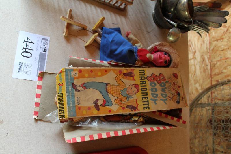 lot 440 image: Lot of (2) Marionettes