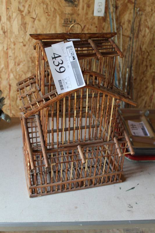 lot 439 image: Wood Bird Cage