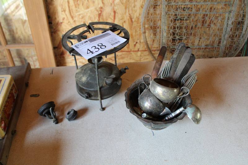 lot 438 image: Food Warmer, Food Serving, Utensils